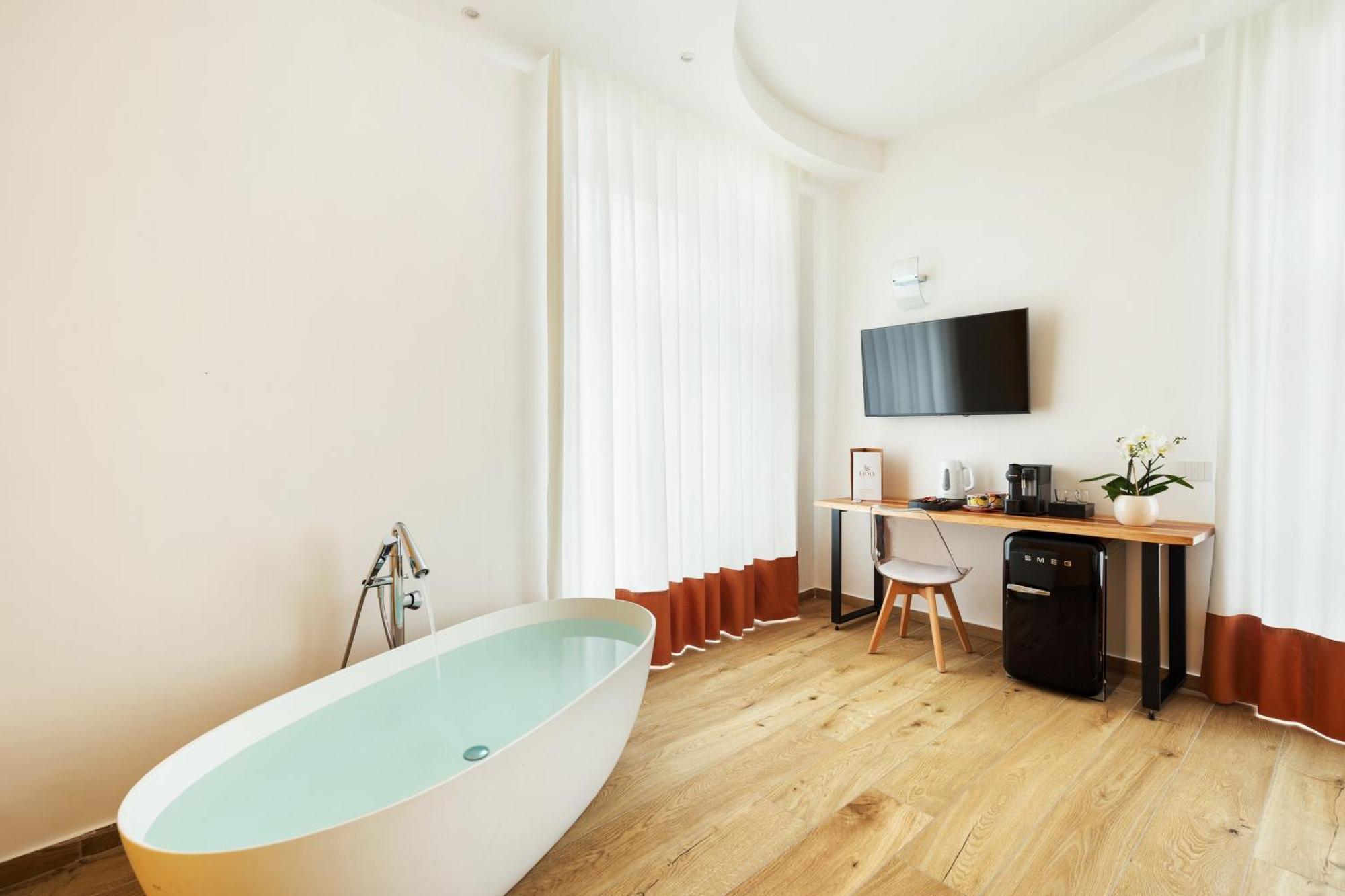 Yourhome - Lidia Rooms & Suites Sorrente Extérieur photo